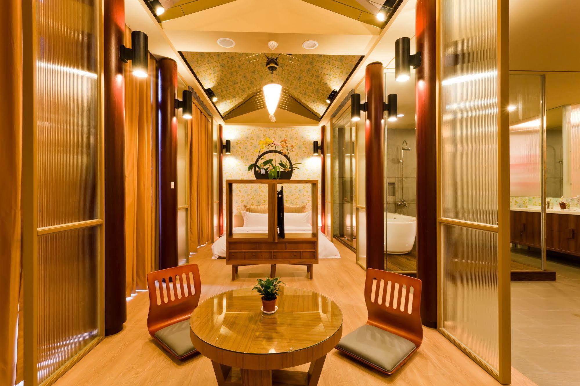 Motel Tian Xia Ju Yilan Esterno foto