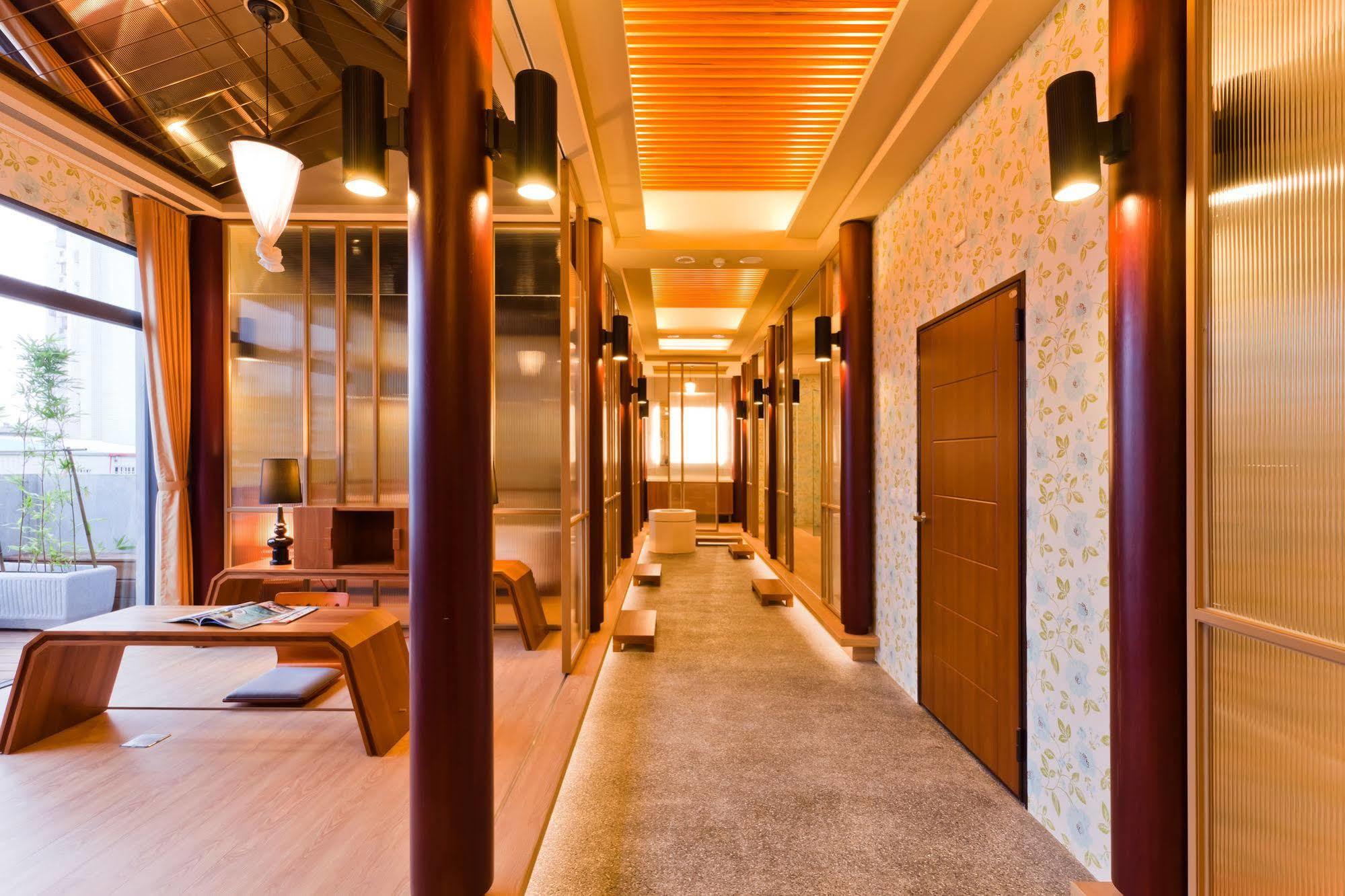 Motel Tian Xia Ju Yilan Esterno foto